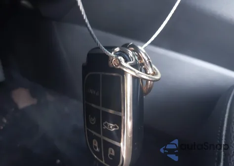 2025 Jeep Compass Limited 4X4 z USA, uszkodzony, nr VIN 3C4NJDCN1ST585372